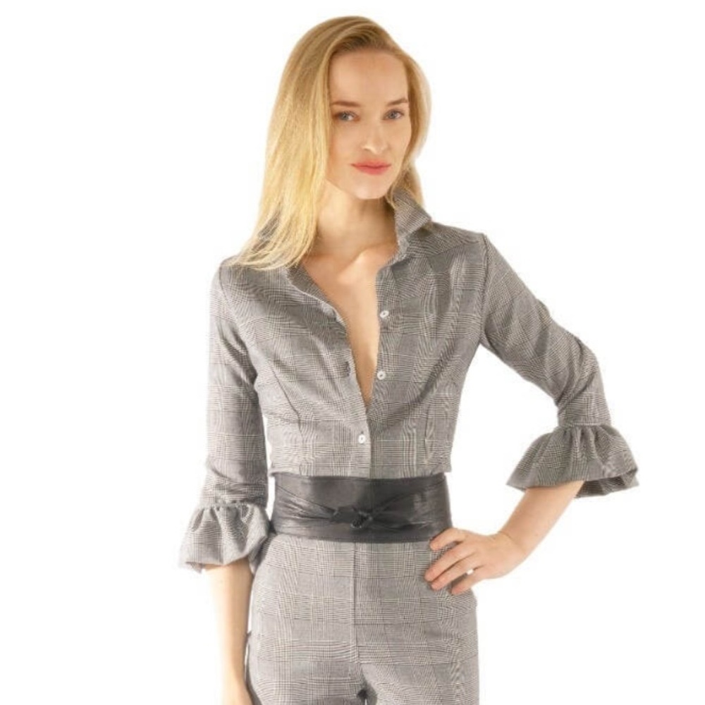 LAST CHANCE | Gretchen Scott Designs Wall Streeter Priss Blouse in Black/White